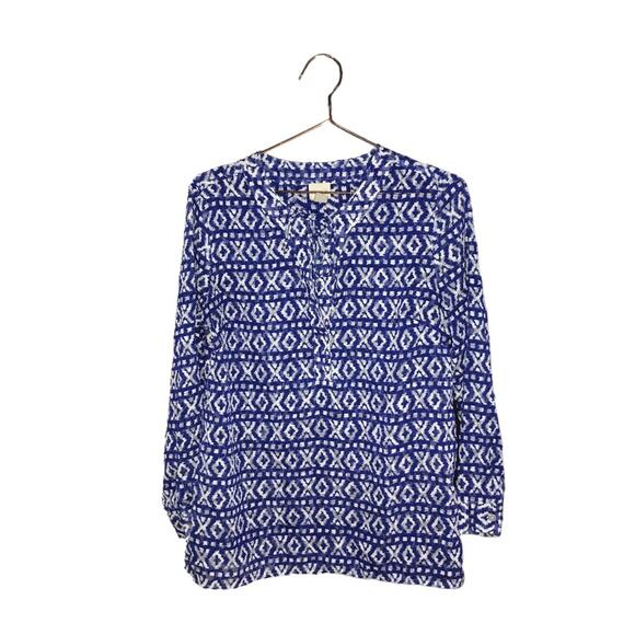 Chico's Blue/White Aztec Ikat peasant Print Tie-Front Blouse Size 0 small - Picture 2 of 8